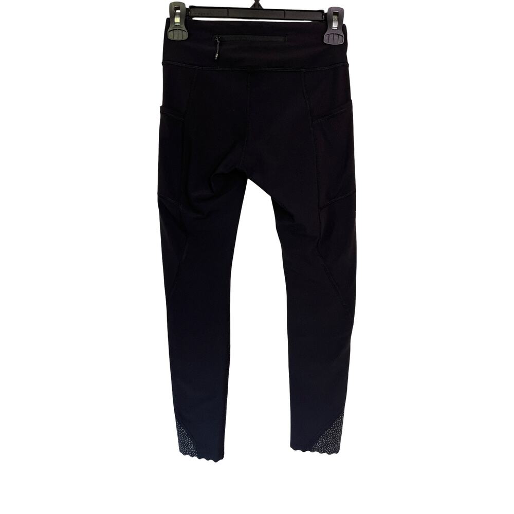 Lululemon Black Reflective Run Leggings Size 4 Pockets High Rise Tight